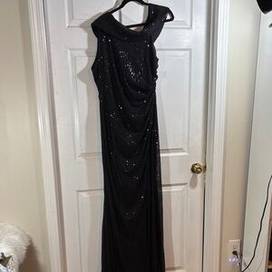 Faeriesty Elegant Black Sequin Evening Dress
